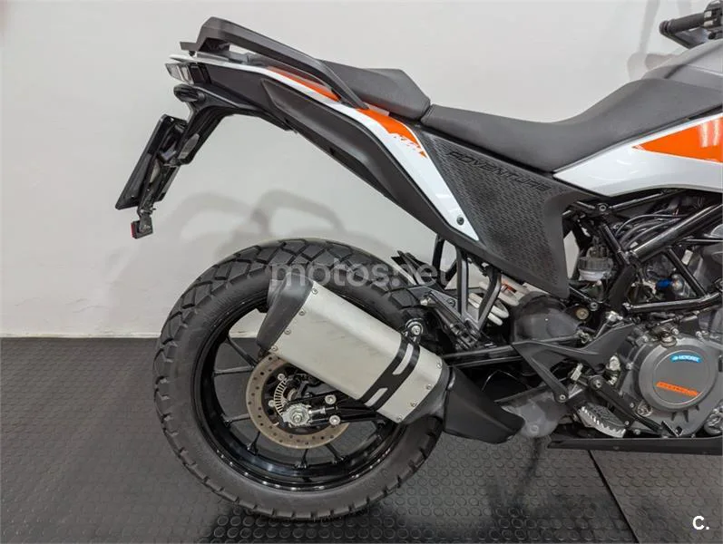 KTM 390 – Vista 8