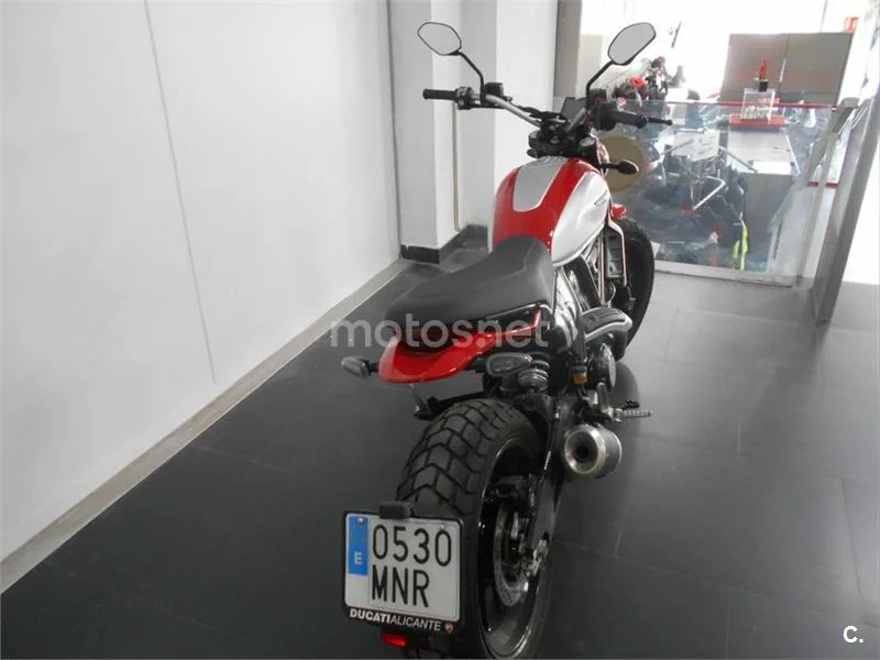 Ducati Scrambler – Vista 3