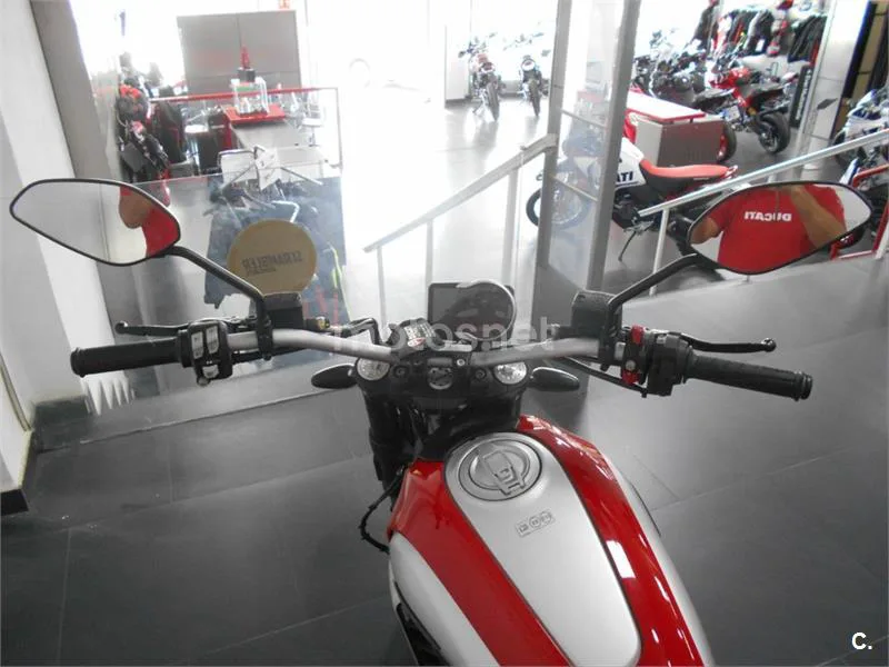 Ducati Scrambler – Vista 4