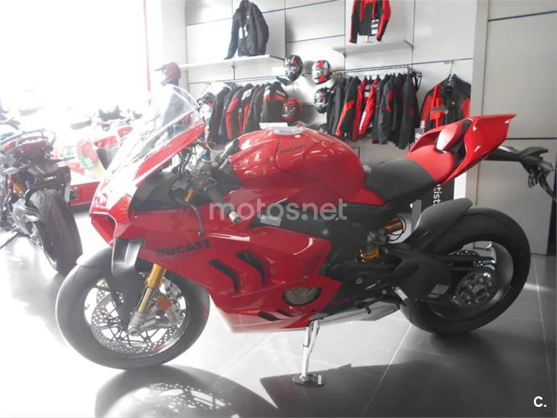 Ducati Hypermotard 698 Mono – Vista 15