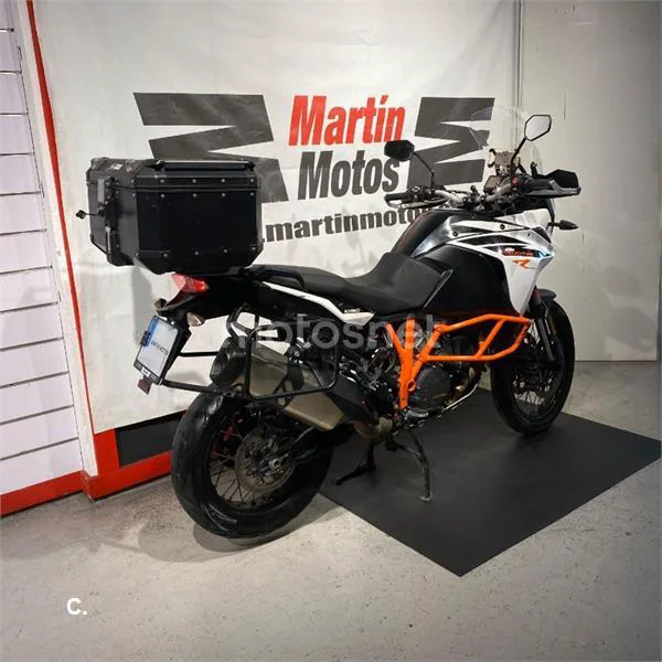 KTM 1090 Adventure – Vista 3