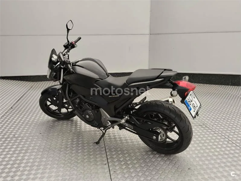 Honda NC 750 – Vista 7