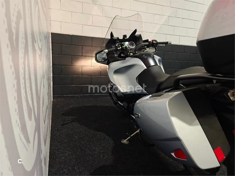 Triumph Trophy 1200 – Vista 6