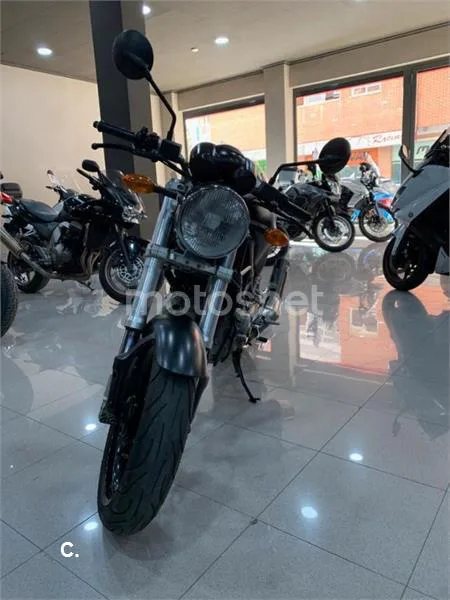 Ducati Monster 620 Dark IE – Vista 10