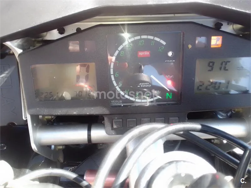 Aprilia RSV Mille – Vista 11