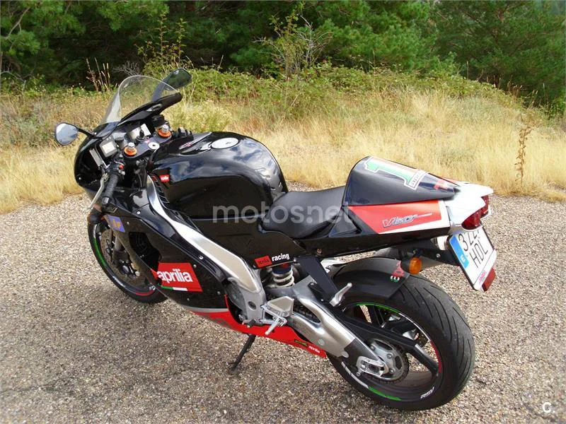 Aprilia RSV Mille – Vista 8