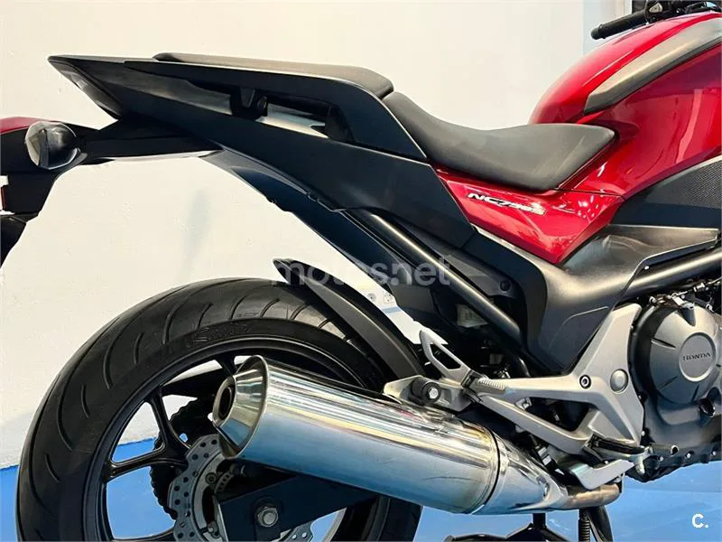 Honda NC 750 – Vista 4