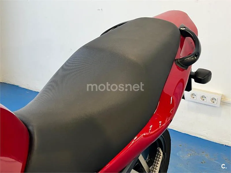 Kawasaki ZR-7S – Vista 36