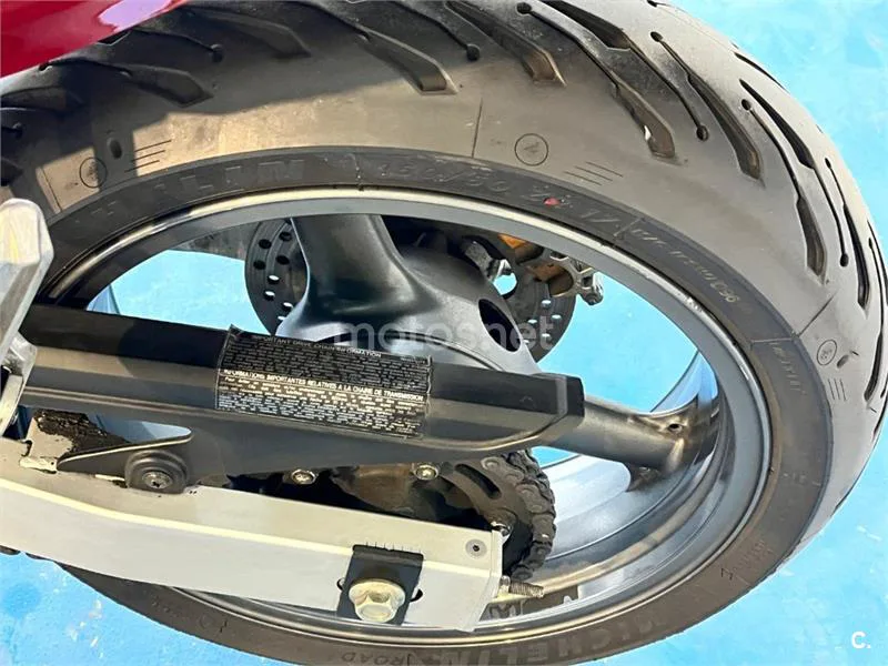 Kawasaki ZR-7S – Vista 46