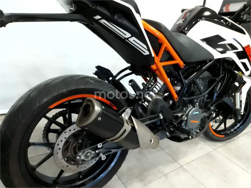 KTM 125 – Vista 4