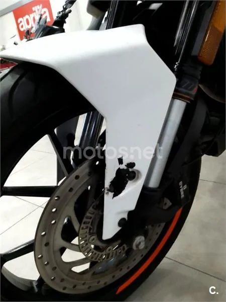 KTM 125 – Vista 5