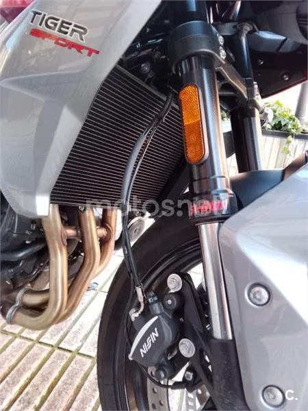 Triumph Tiger Sport 660 – Vista 7