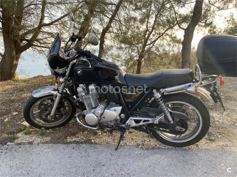 Honda CB1100 - Vista 5