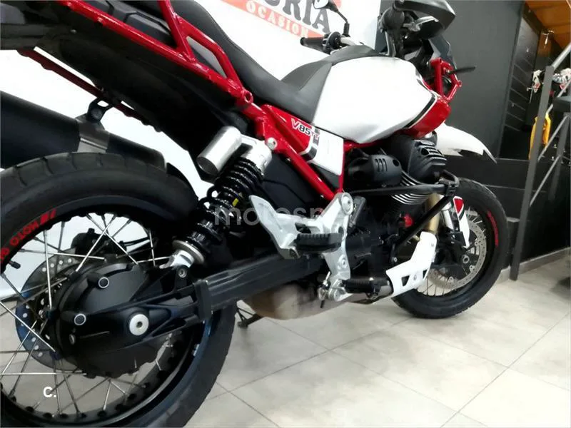 Moto Guzzi V85 TT – Vista 4