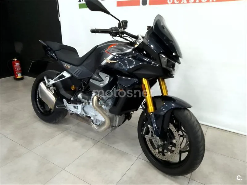 Moto Guzzi V100 Mandello – Vista 3