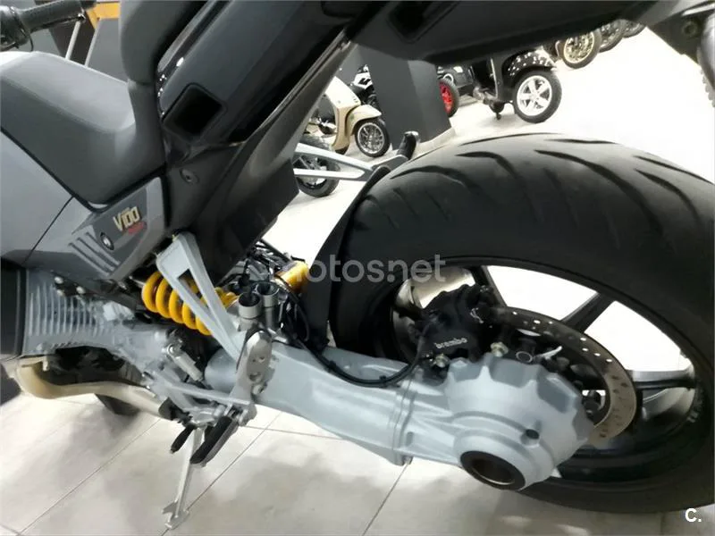 Moto Guzzi V100 Mandello – Vista 7