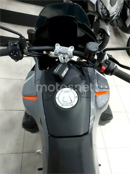 Moto Guzzi V100 Mandello – Vista 8