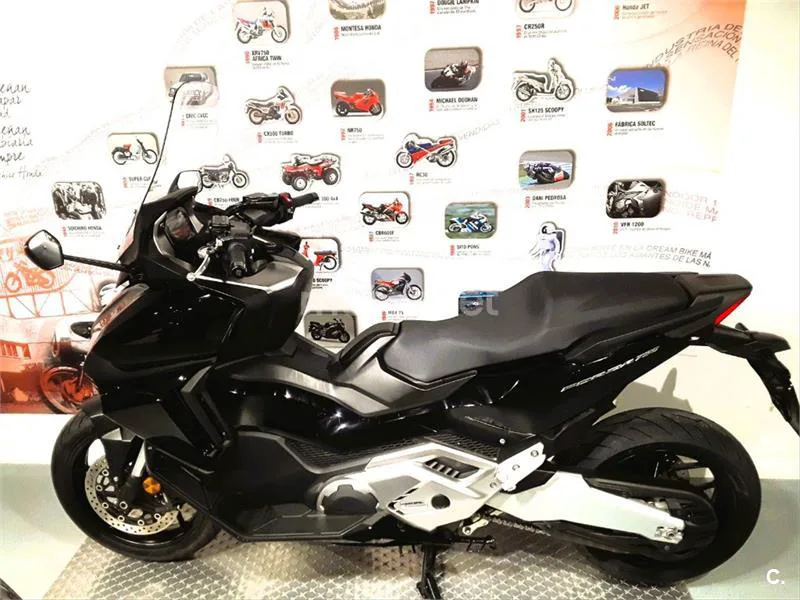 Honda Forza 750 – Vista 4