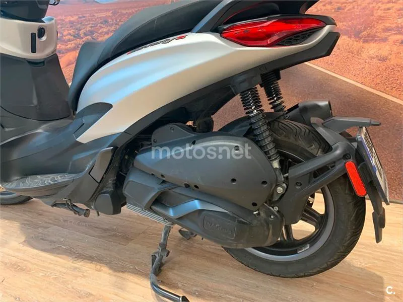 Piaggio Beverly – Vista 7