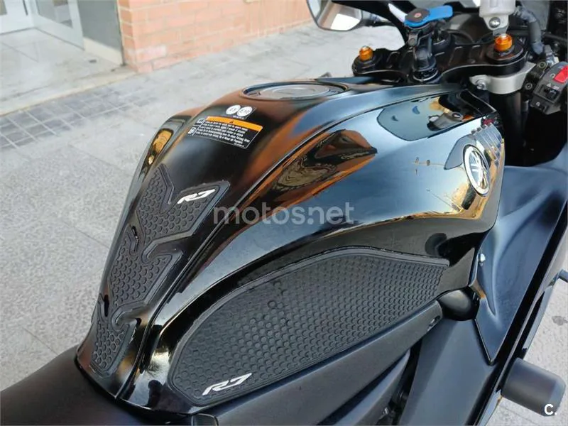 Yamaha R7 – Vista 12