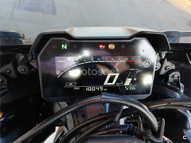 Yamaha R7 – Vista 5
