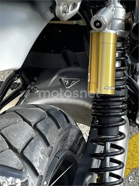 Triumph Scrambler 1200 – Vista 6