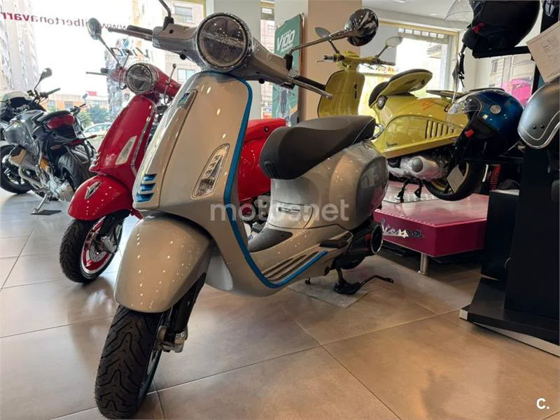 Vespa Elettrica 3499 € 2018 Granada - 1