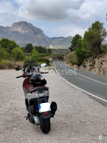 Piaggio Beverly – Vista 5