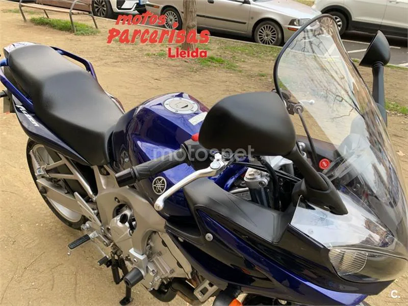Yamaha FZ6 Fazer – Vista 16