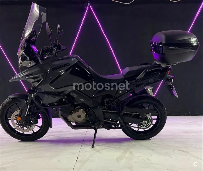 Suzuki V-Strom 1050 – Vista 6