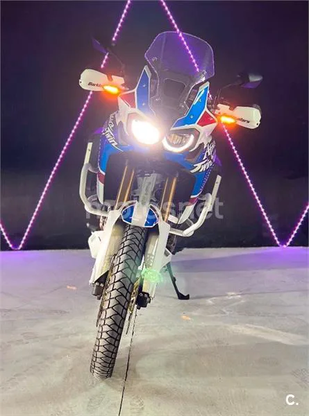 Honda CRF 1000L Africa Twin – Vista 3