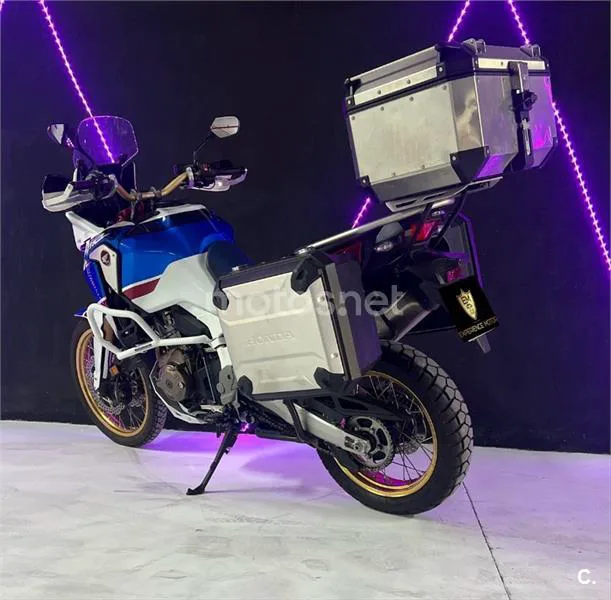 Honda CRF 1000L Africa Twin – Vista 4