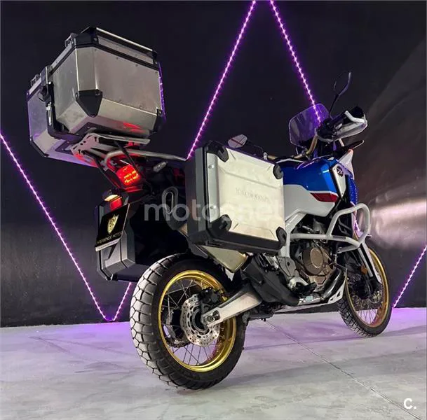 Honda CRF 1000L Africa Twin – Vista 5