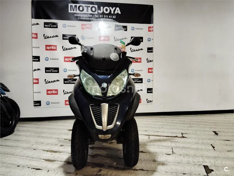 Piaggio MP3 LT 300 Touring – Vista 6