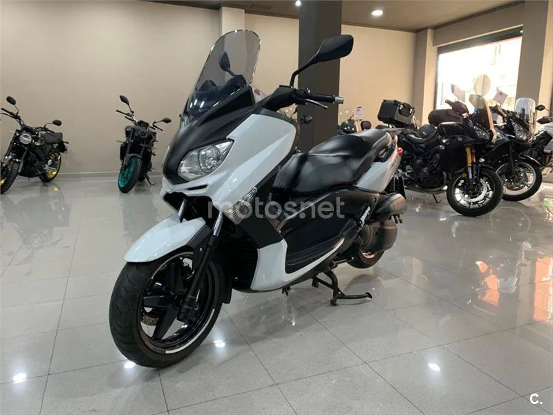 Yamaha XMAX 125 – Vista 3