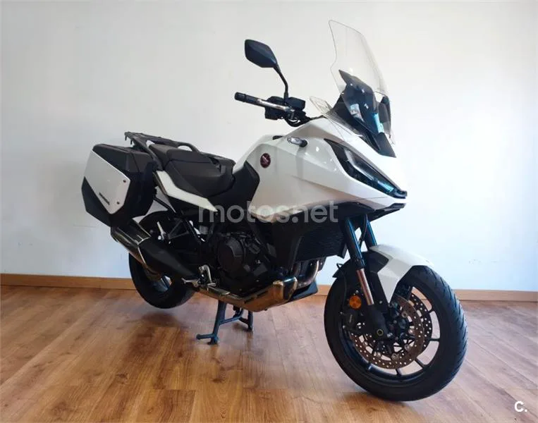 Honda NT1100 – Vista 3