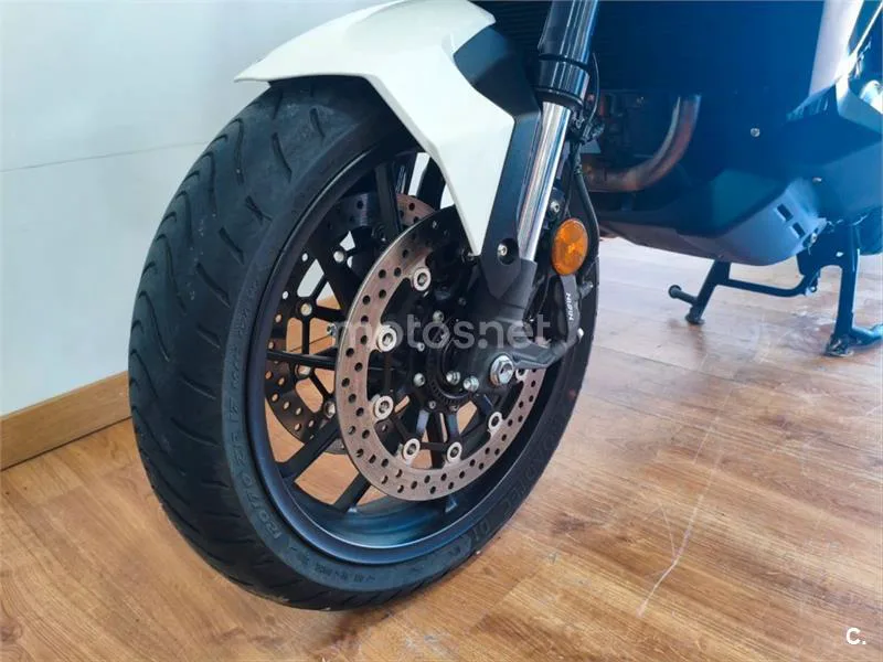 Honda NT1100 – Vista 9