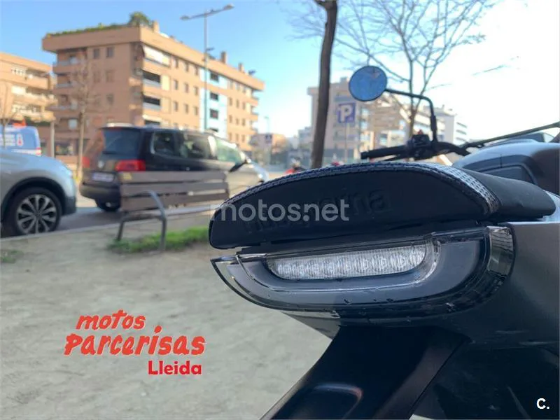 Husqvarna Svartpilen 801 – Vista 19