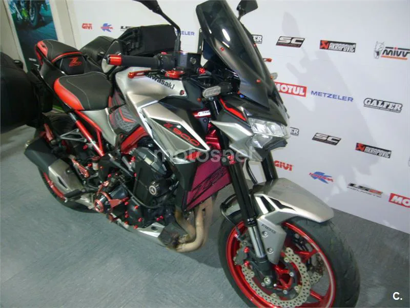 Kawasaki Z900 – Vista 3