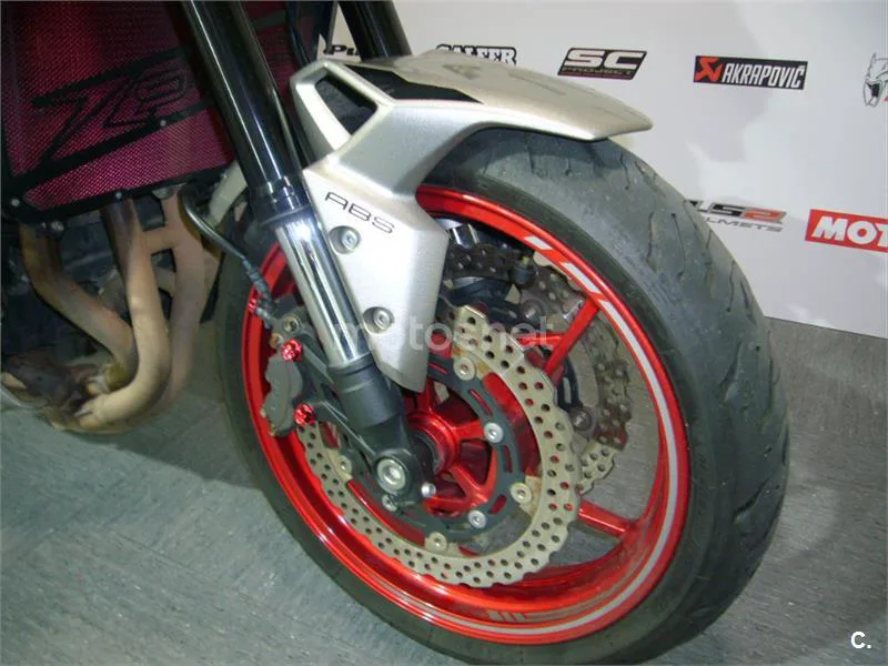 Kawasaki Z900 – Vista 5