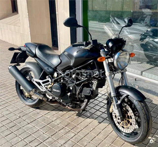 Ducati Monster 750 – Vista 6