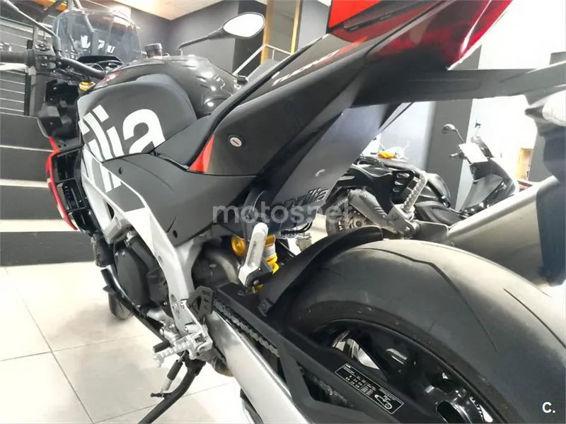 Aprilia Tuono V4 1100 Factory – Vista 5