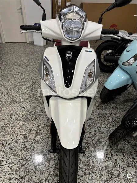 SYM Symphony 125 ST LC – Vista 5