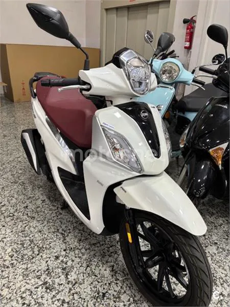 SYM Symphony 125 ST LC – Vista 7