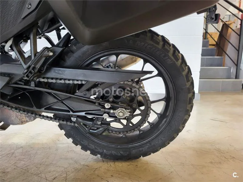 KTM 390 – Vista 22