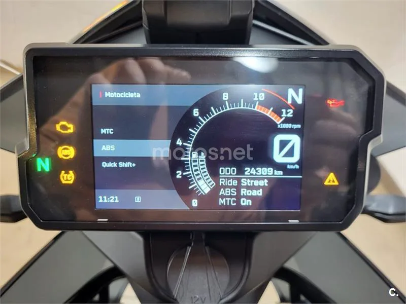 KTM 390 – Vista 7