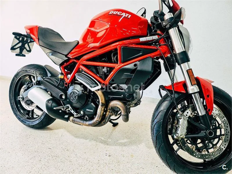 Ducati Monster 797 – Vista 3