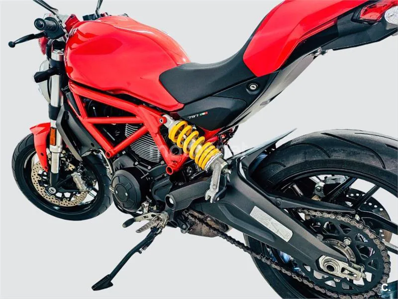 Ducati Monster 797 – Vista 5