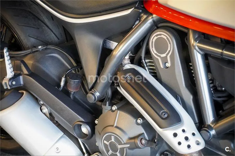 Ducati Scrambler – Vista 11