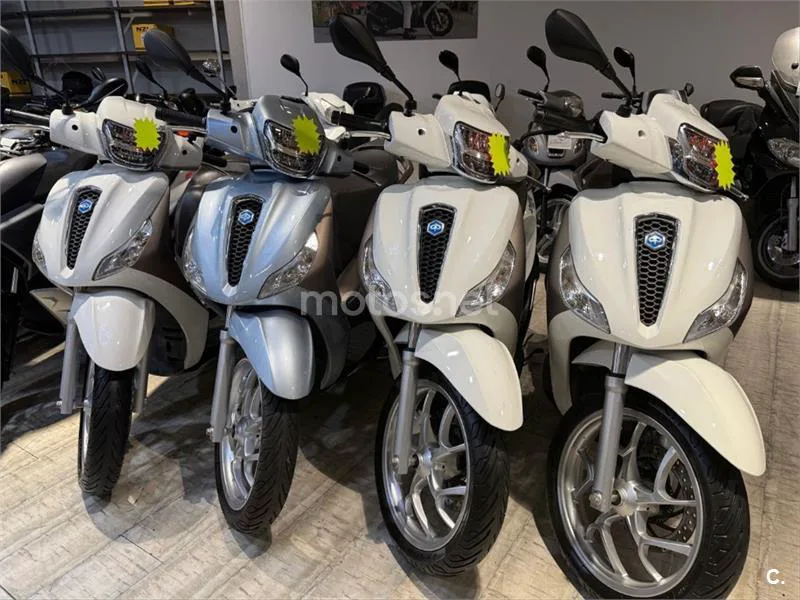 Piaggio Medley – Vista 4